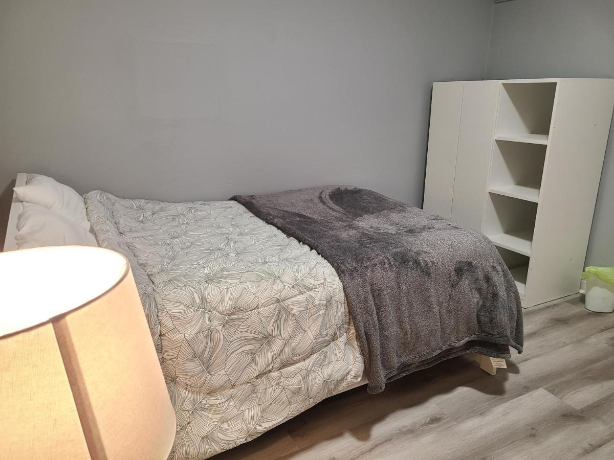 Downtown Ottawa Spacious Room Accommodation Εξωτερικό φωτογραφία